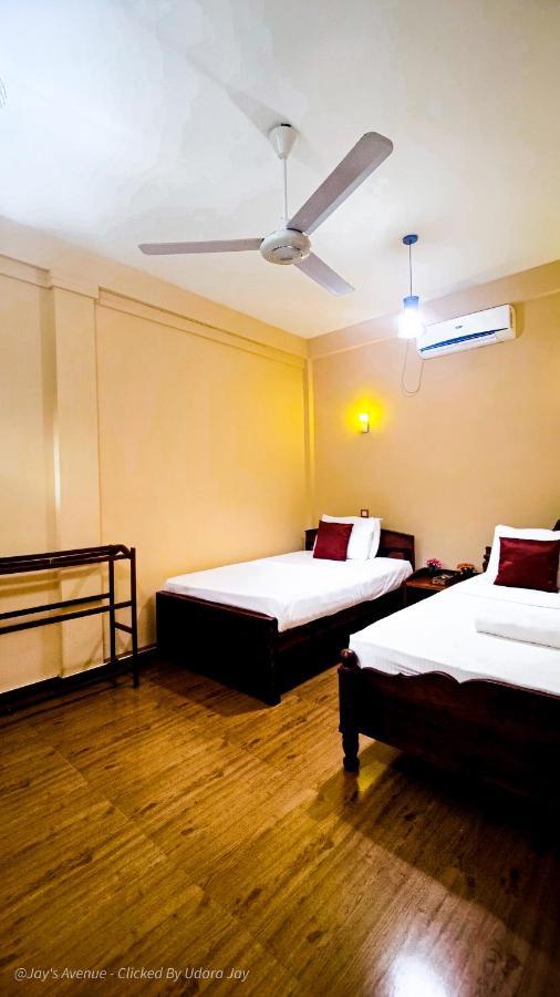 Jay'S Avenue Hotell Udawalawe Eksteriør bilde