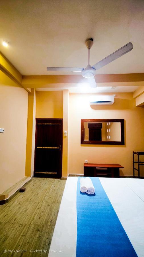 Jay'S Avenue Hotell Udawalawe Eksteriør bilde