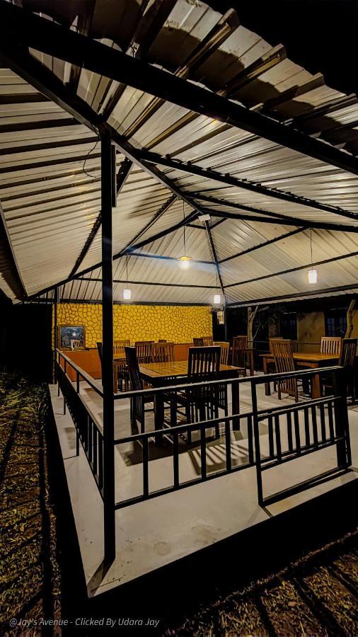 Jay'S Avenue Hotell Udawalawe Eksteriør bilde