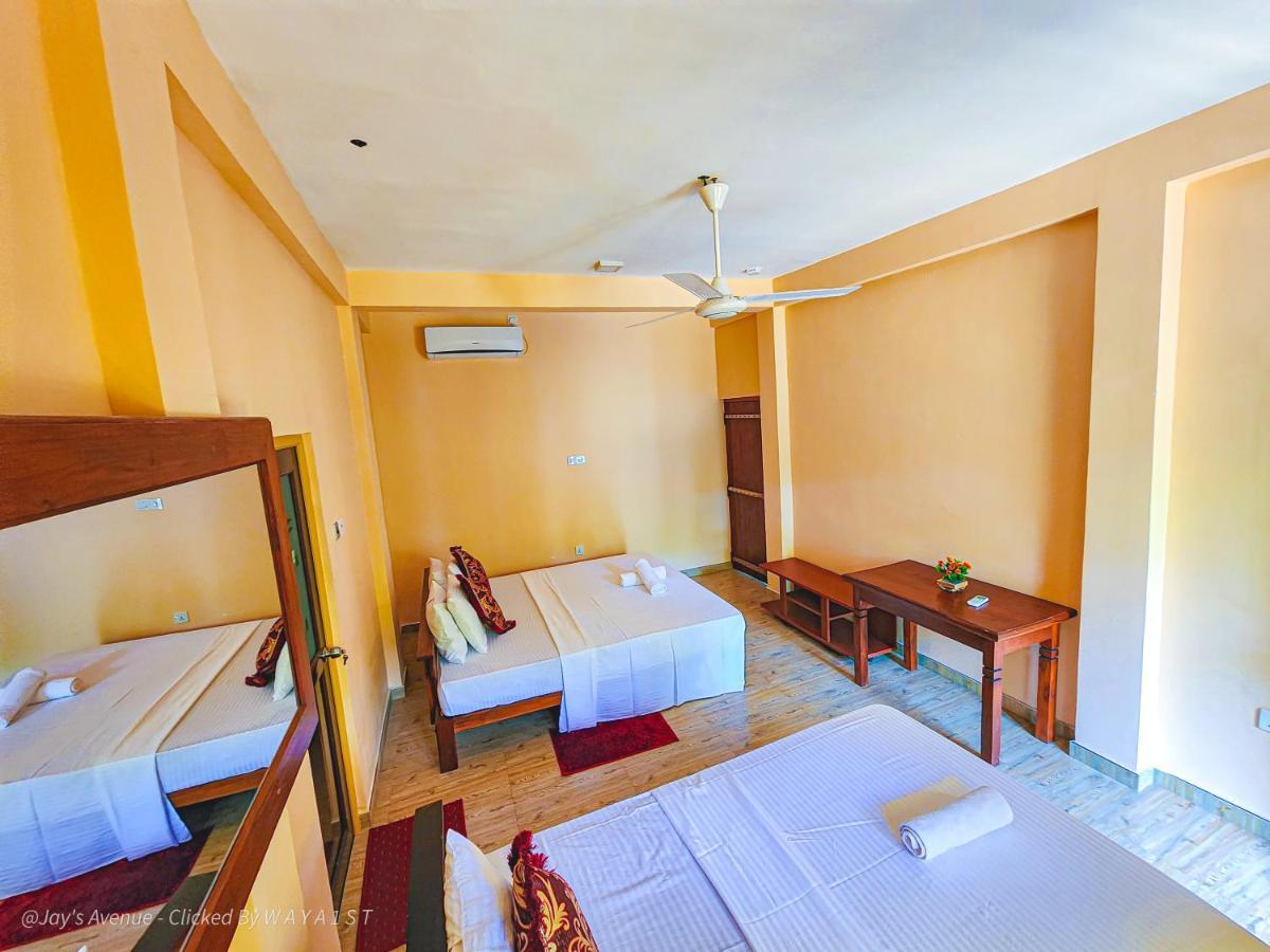 Jay'S Avenue Hotell Udawalawe Eksteriør bilde