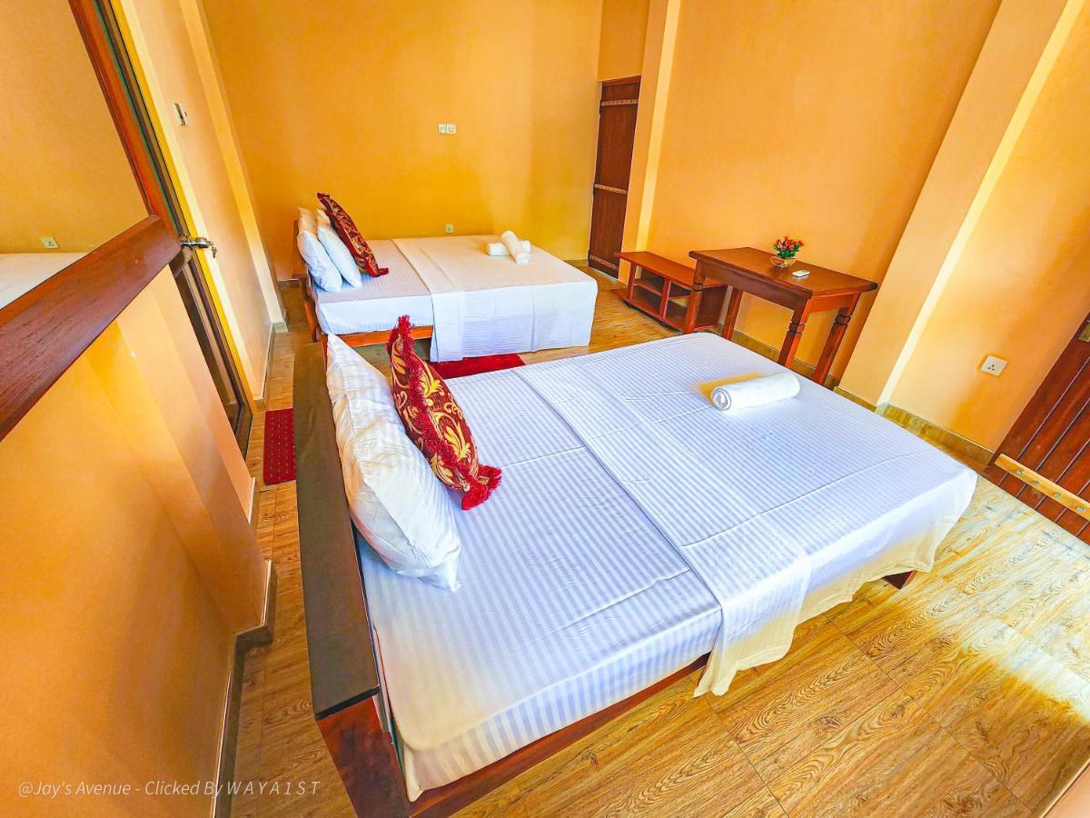 Jay'S Avenue Hotell Udawalawe Eksteriør bilde