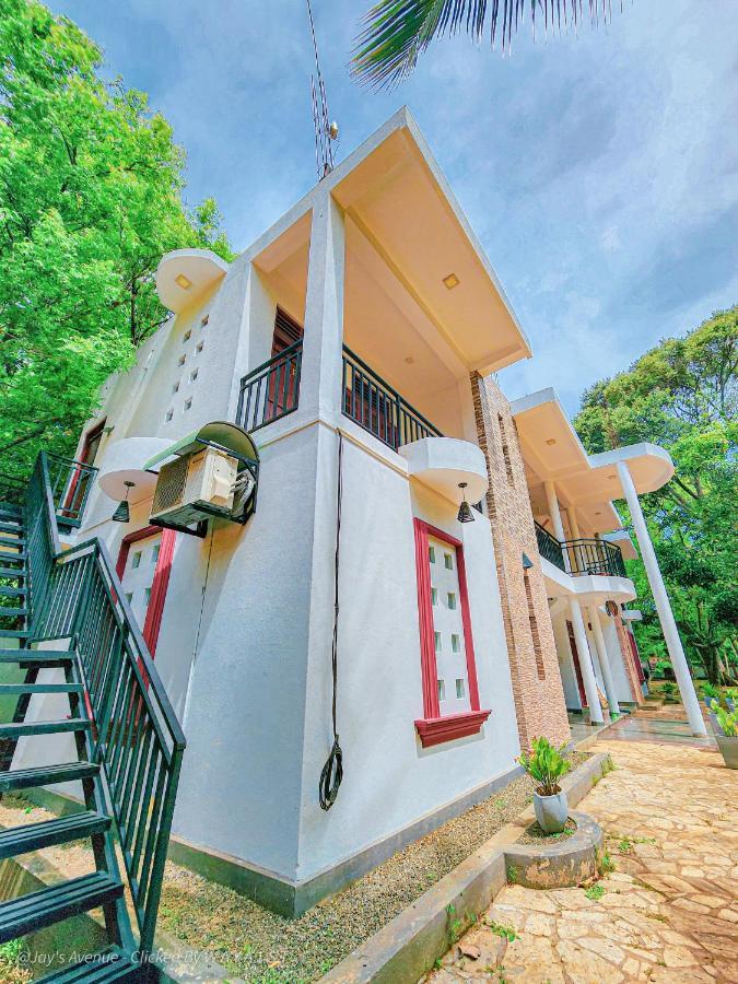 Jay'S Avenue Hotell Udawalawe Eksteriør bilde