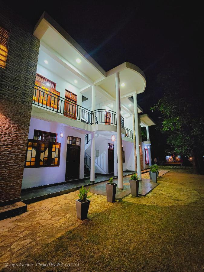Jay'S Avenue Hotell Udawalawe Eksteriør bilde