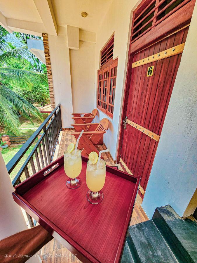 Jay'S Avenue Hotell Udawalawe Eksteriør bilde